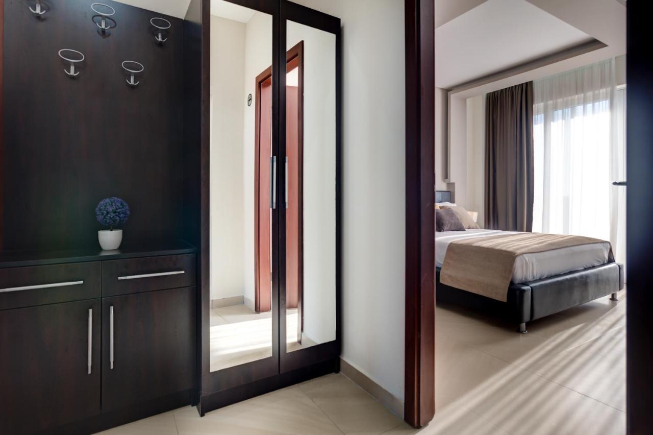 Hotel Zan ウルツィニ 部屋 写真